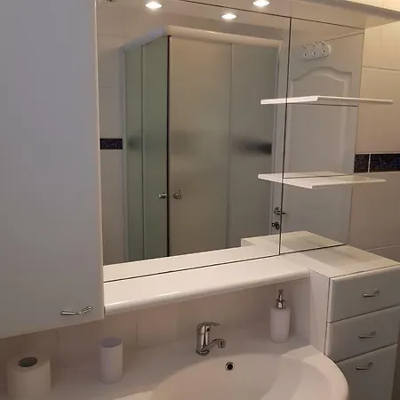 公寓 Apartments With A Parking Space Zaton, Zadar - 13213